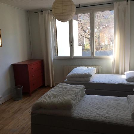 Superbe appartement à Bourg d'Oisans avec terrasse Sud Le Bourg-dʼOisans Exterior foto