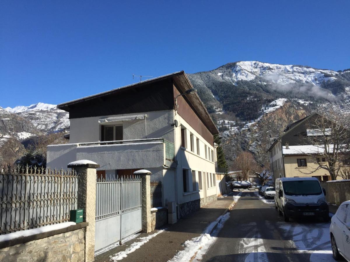 Superbe appartement à Bourg d'Oisans avec terrasse Sud Le Bourg-dʼOisans Exterior foto