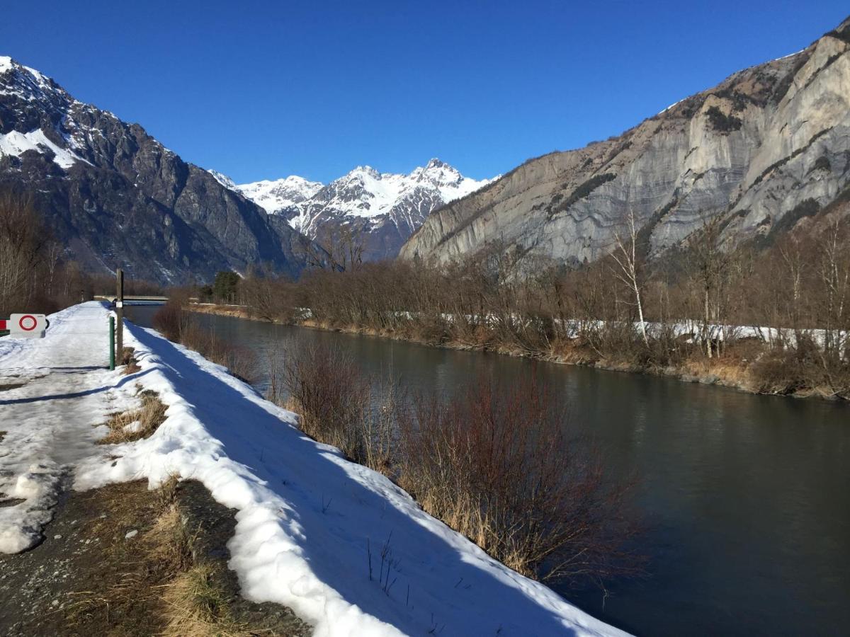 Superbe appartement à Bourg d'Oisans avec terrasse Sud Le Bourg-dʼOisans Exterior foto