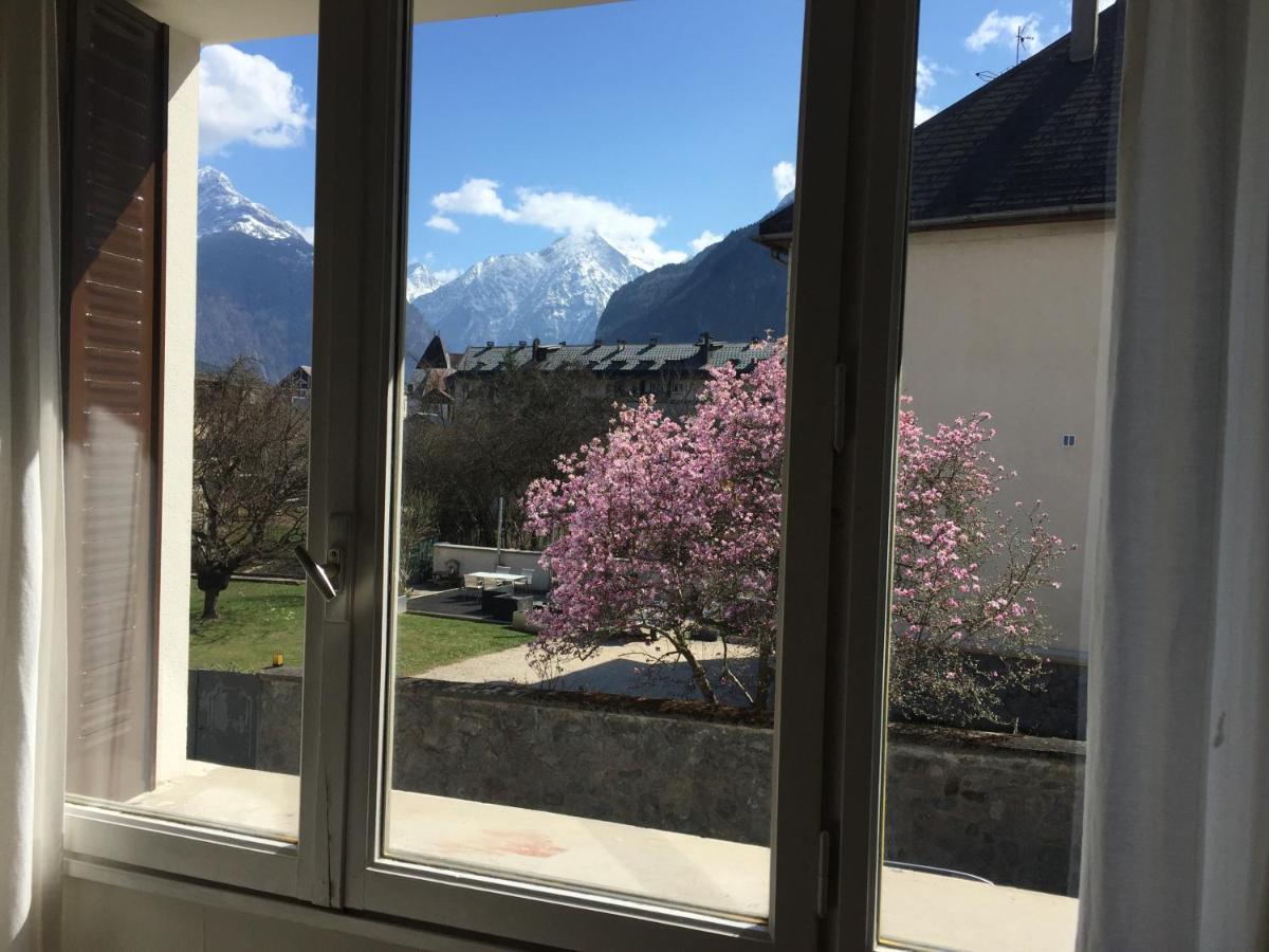 Superbe appartement à Bourg d'Oisans avec terrasse Sud Le Bourg-dʼOisans Exterior foto